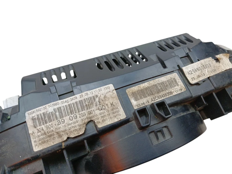 LICZNIK MERCEDES C W204 LIFT (2011-2014) 1.6 CGI 156KM A2049003909