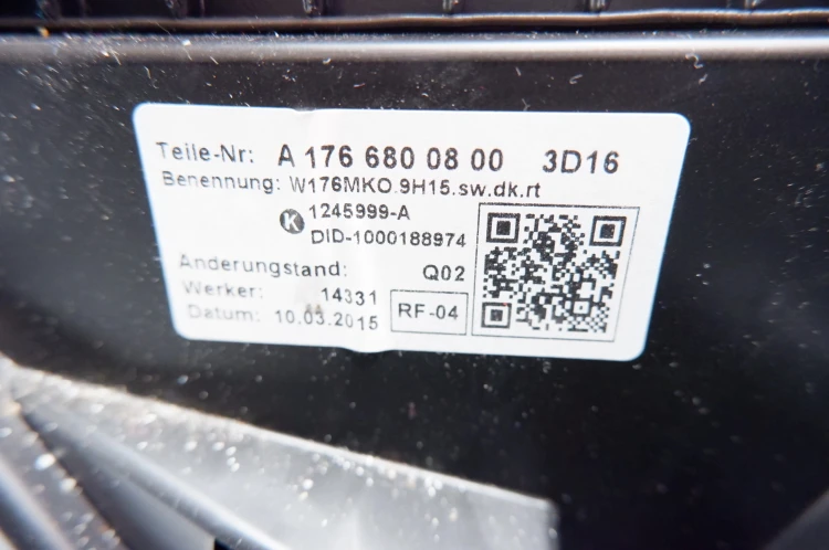 TUNEL ŚRODKOWY MERCEDES A W176 (2012-2015) 1.5 CDI 109KM A1766800800