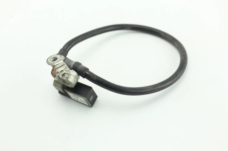KLEMA AKUMULATORA MINUSOWA MERCEDES E W212 (2009-2012) 2.2 CDI 204KM A00090