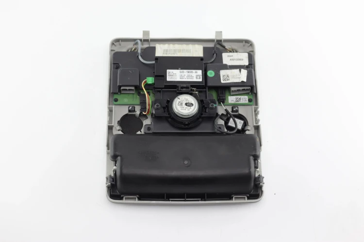 LAMPKA PODSUFITKI SCHOWEK RANGE ROVER EVOQUE LIFT (2015-2018) 2.0 TD Ingeni