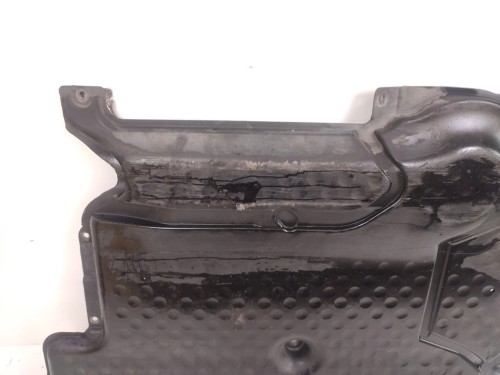 OSŁONA POD SILNIK MERCEDES C W204 (2007-2011) 2.2 CDI 136KM A2045202223