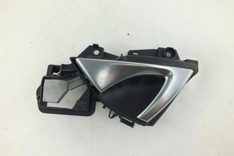 KLAMKA WEWNĘTRZNA PRAWY PRZÓD CITROEN DS5 (2011-2015) 1.6 HDI 9688506377 96