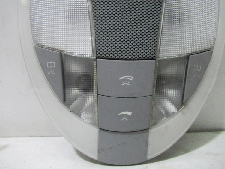 LAMPKA PODSUFITKI MERCEDES E W211 (2002-2009)