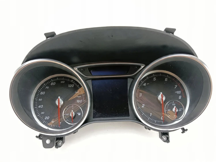 LICZNIK MERCEDES GLA X156 LIFT (2017-2019) 1.6 CGI 122KM A1569004904