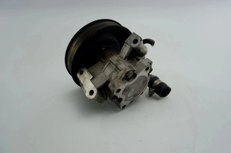 POMPA WSPOMAGANIA MERCEDES VITO W638 2.2 CDI A0024667001