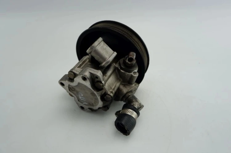 POMPA WSPOMAGANIA MERCEDES VITO W638 2.2 CDI A0024667001