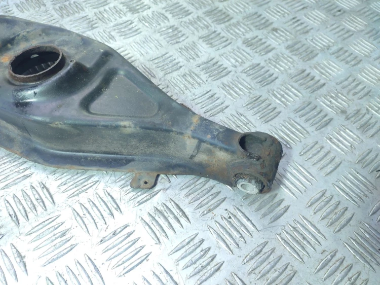 WAHACZ LEWY TYŁ MERCEDES E W210 LIFT (1999-2002) 2.2 CDI 116KM