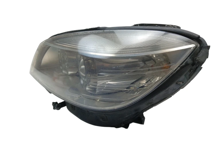 LAMPA LEWY PRZÓD MERCEDES C W204 (2007-2011) 2.2 CDI 170KM A2048208961