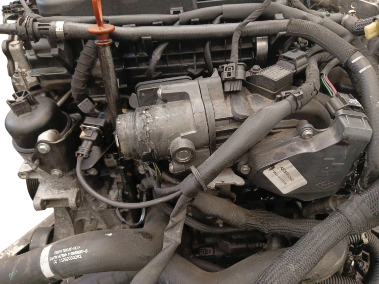 SILNIK KOMPLETNY MERCEDES C W205 (2014-2018) 1.6 BlueTEC 136KM 626951
