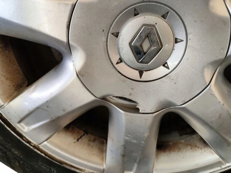 FELGI Z OPONAMI RENAULT LAGUNA III (2007-2010) 2.0 16V 140KM 403000005R
