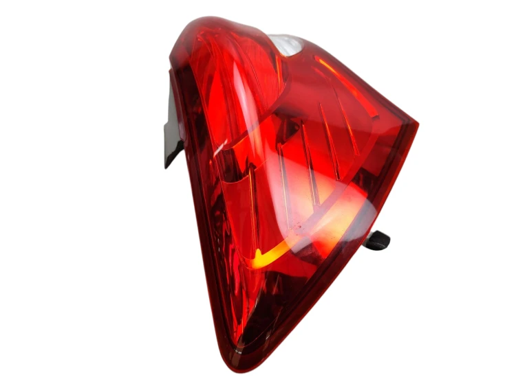 LAMPA LEWY TYŁ HYUNDAI IX20 (2010-2015) 1.4 16V 90KM 92401-1K0