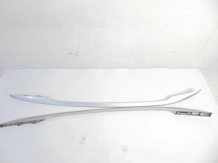RELINGI DACHOWE RENAULT CLIO III (2005-2009) 1.4 16V