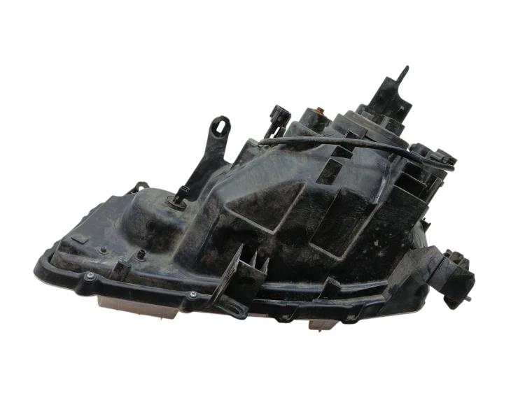 LAMPA PRAWY PRZÓD NISSAN X-TRAIL T31 (2008-2013) 2.0 DCI