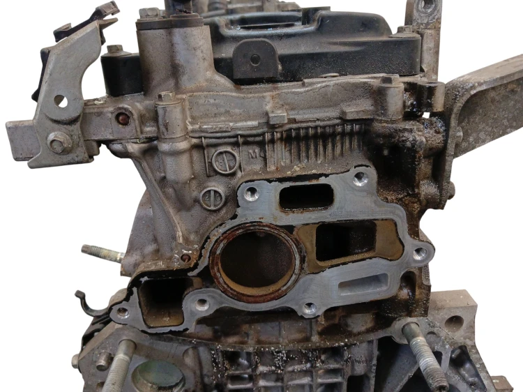 SILNIK SŁUPEK RENAULT LAGUNA III (2007-2010) 2.0 16V 140KM M4R704