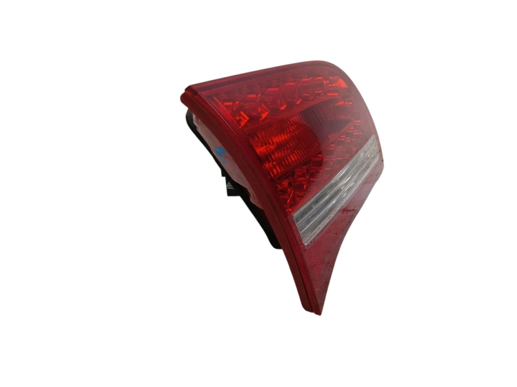 LAMPA LEWY TYŁ W KLAPE AUDI A6 C6 LIFT (2008-2011) 3.0 TDI 240KM 89094141