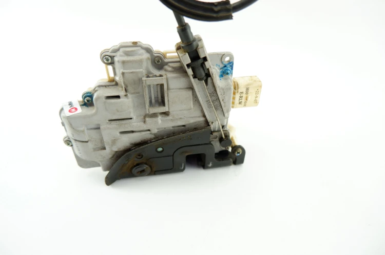 ZAMEK DRZWI LEWY TYŁ SEAT LEON II (2005-2009) 1.4 TSI 125KM 1P0839015