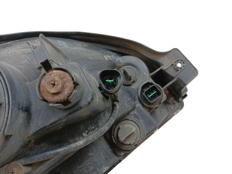LAMPA LEWY PRZÓD HYUNDAI TUCSON (2004-2010) 2.0 CRDi 113KM 92101-2EXXX