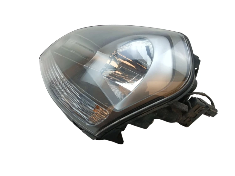LAMPA LEWY PRZÓD HYUNDAI TUCSON (2004-2010) 2.0 CRDi 113KM 92101-2EXXX