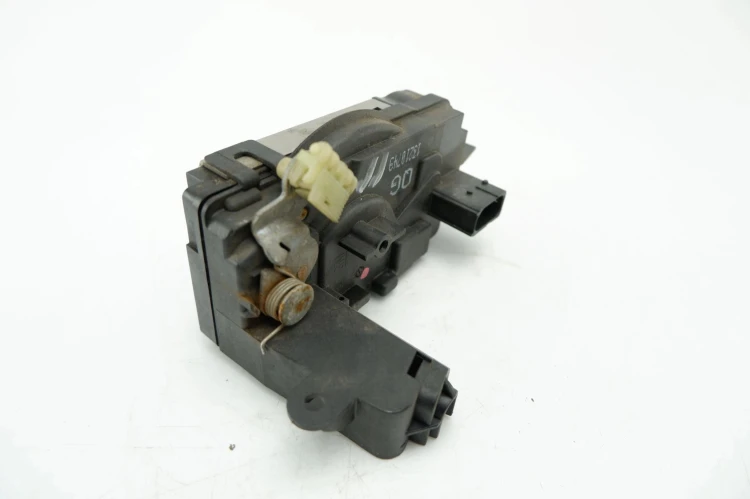 ZAMEK DRZWI PRAWY PRZÓD OPEL ZAFIRA B (2005-2008) 1.9 CDTI 120KM 13210749