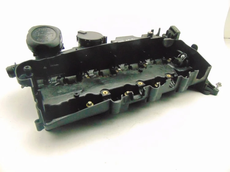 POKRYWA GŁOWICA BMW E60 2.0 D 797613