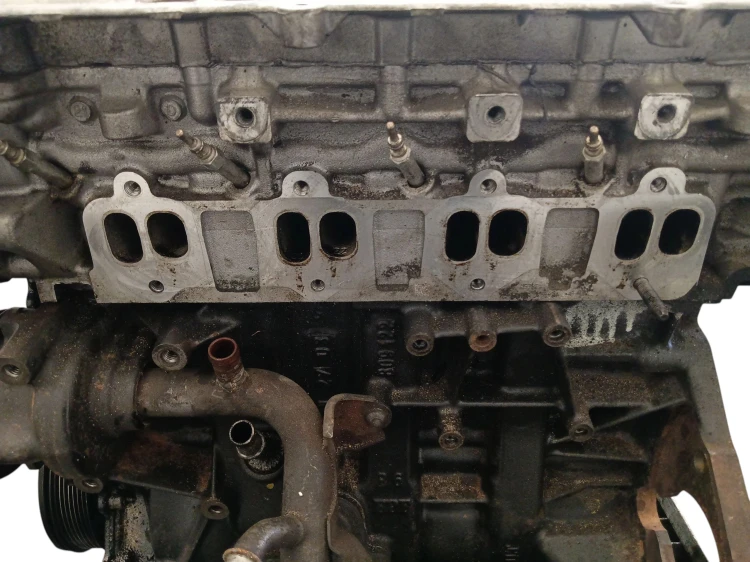 SILNIK SŁUPEK RENAULT KOLEOS I (2008-2011) 2.0 DCI 150KM M9R832