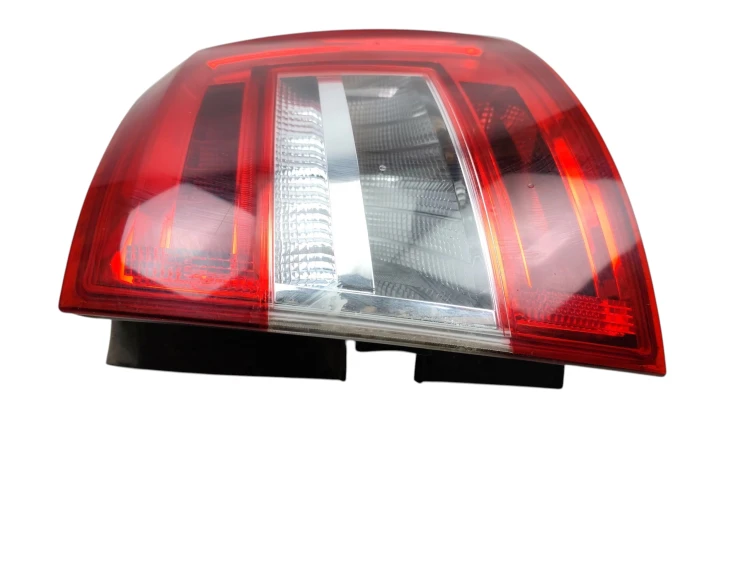 LAMPA PRAWY TYŁ SKODA OCTAVIA III LIFT (2016-2020) 2.0 TDI 150KM 5E9945096B