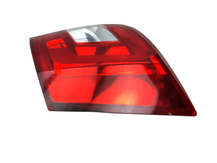 LAMPA PRAWY TYŁ SKODA OCTAVIA III LIFT (2016-2020) 2.0 TDI 150KM 5E9945096B