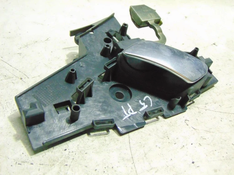 KLAMKA WEWNĘTRZNA PRAWY TYŁ CITROEN C5 I (2001-2004) 1.8 16V