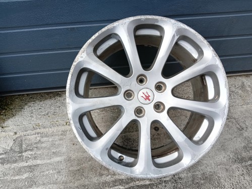 FELGA ALUMINIOWA MASERATI QUATTROPORTE V M139 (2004-2012)