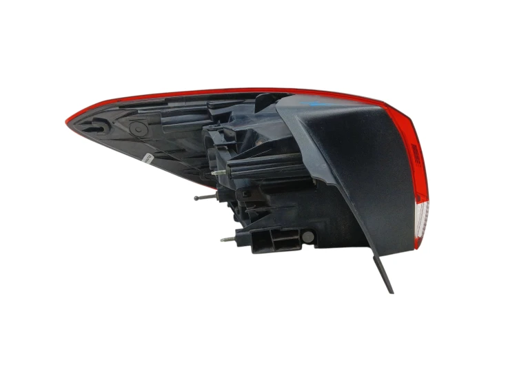 LAMPA PRAWY TYŁ OPEL ASTRA K (2015-2019) 1.4 16V 100KM 39077375