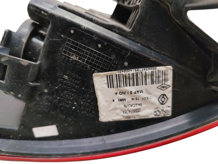 LAMPA PRAWY TYŁ RENAULT CLIO IV (2012-2016) 0.9 TCE 90KM 265507408R