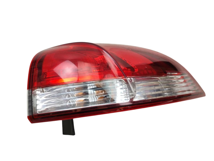 LAMPA PRAWY TYŁ RENAULT CLIO IV (2012-2016) 0.9 TCE 90KM 265507408R