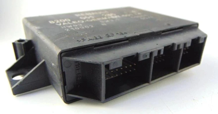 MODUŁ PDC RENAULT ESPACE IV (2003-2006) 1.9 DCI 8200051286 E