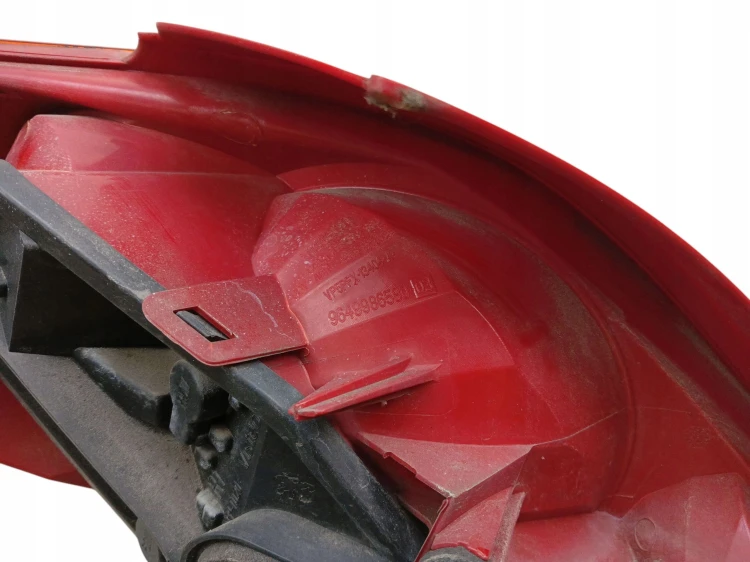 LAMPA PRAWY TYŁ PEUGEOT 207 (2006-2009) 1.6 HDI 109KM 9649986580