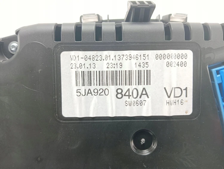 LICZNIK SKODA RAPID (2012-2017) 1.6 TDI 105KM 5JA920840A