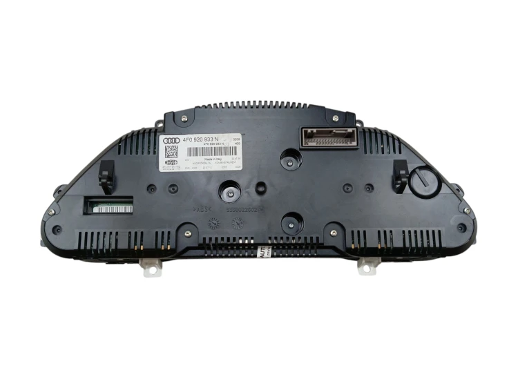 LICZNIK AUDI A6 C6 LIFT (2008-2011) 2.8 V6 FSI 4F0920933N