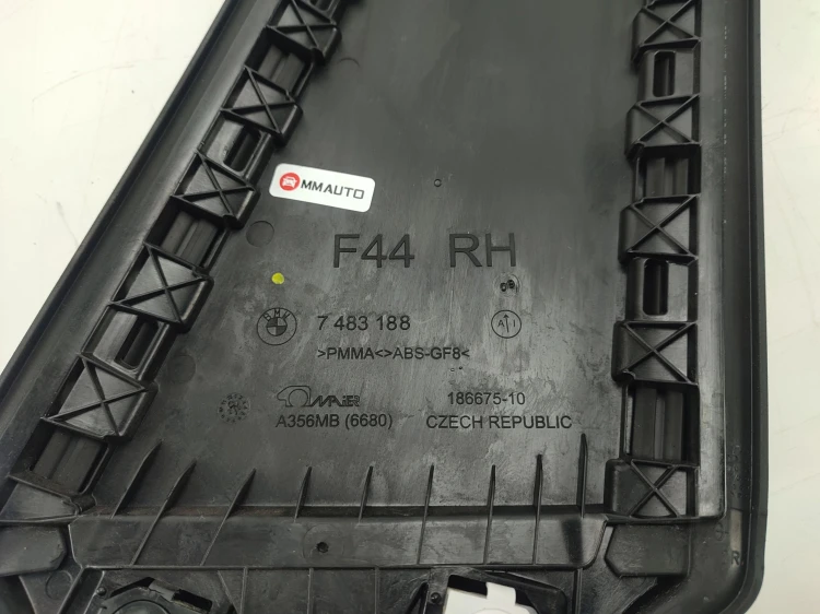 LISTWA OSŁONA SŁUPKA PRAWA BMW 2 F44 GRAN COUPE (2019-) 1.5 T 140KM 7483188