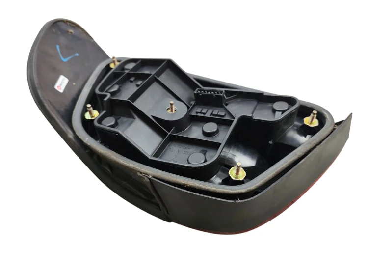 LAMPA LEWY TYŁ VOLVO C70 I (1997-2005) 2.0 T 163KM