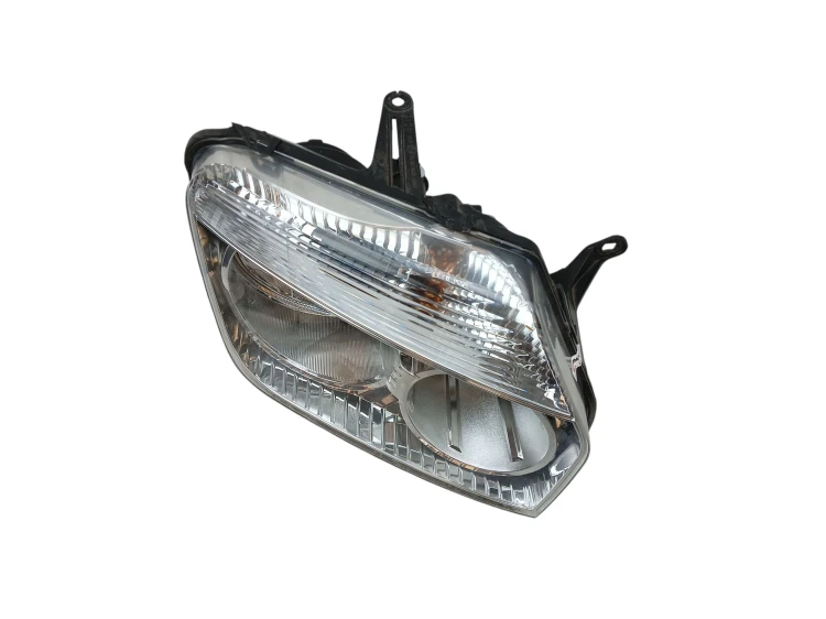 LAMPA PRAWY PRZÓD DACIA DUSTER I (2010-2013) 1.6 16V 105KM