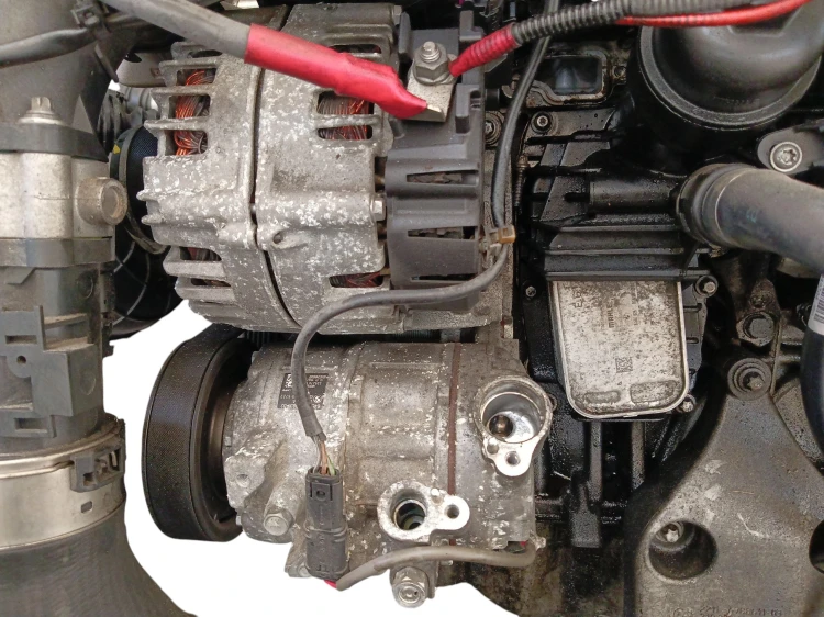 SILNIK KOMPLETNY BMW F20 (2011-2015) 1.6 D 95KM N47D16A