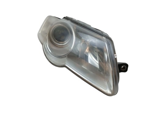 LAMPA PRAWY PRZÓD VOLKSWAGEN PASSAT B6 (2005-2010) 2.0 TDI 140KM 3C0941006Q