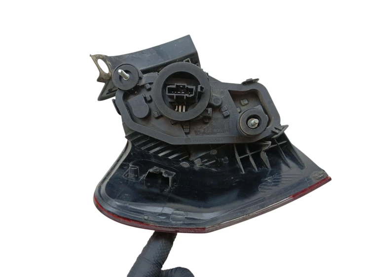 LAMPA PRAWY TYŁ CITROEN C5 III LIFT (2010-2012) 2.0 HDI 140KM