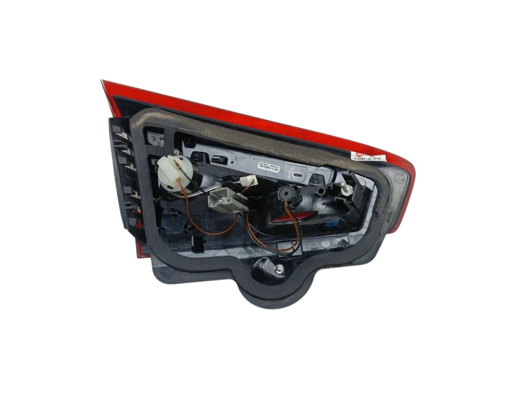 LAMPA PRAWY TYŁ W KLAPE FORD MONDEO MK4 LIFT (2010-2014) 2.0 TDCI 140KM BS7
