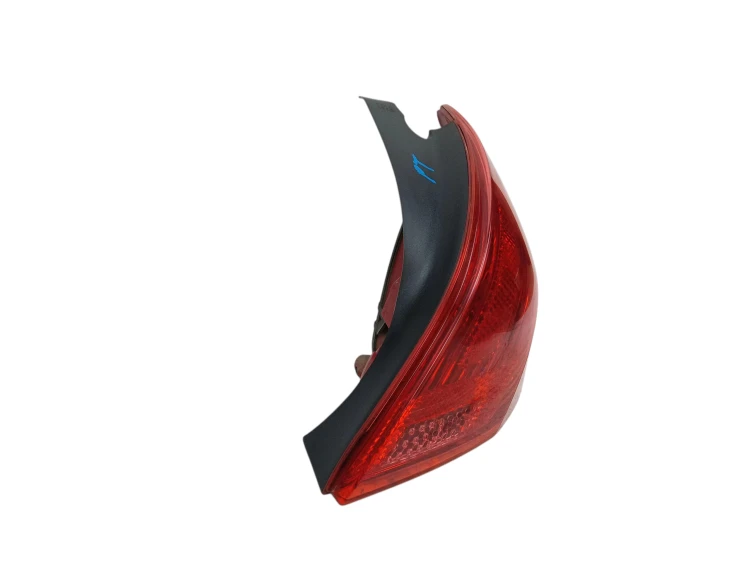 LAMPA PRAWY TYŁ PEUGEOT 308 I T7 (2007-2011) 1.4 VTI 95KM 9680425680