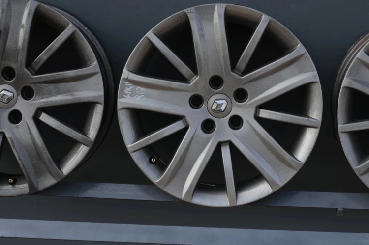 FELGI ALUMINIOWE RENAULT LAGUNA II LIFT (2005-2007) 2.0 DCI R17