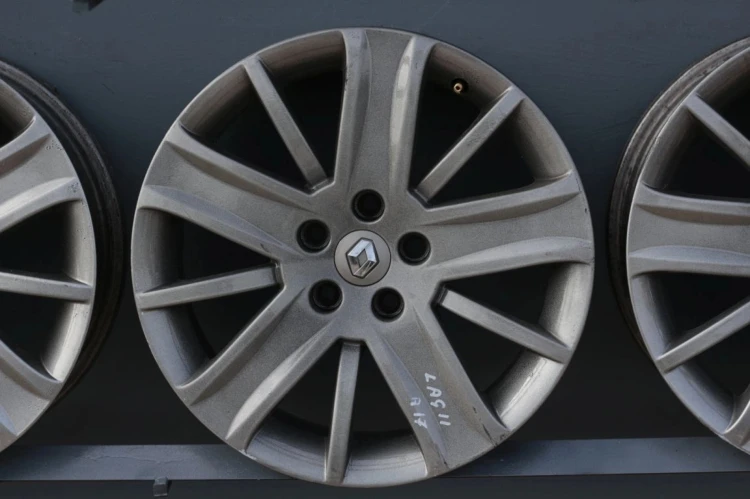 FELGI ALUMINIOWE RENAULT LAGUNA II LIFT (2005-2007) 2.0 DCI R17