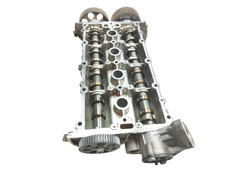 POKRYWA ZAWORÓW WAŁKI SEAT IBIZA IV LIFT (2012-2015) 1.2 TSI 90KM 04E103479