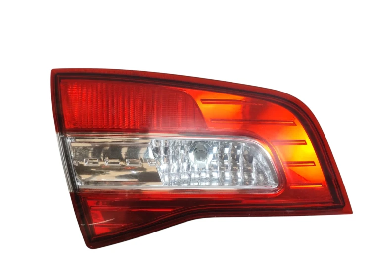 LAMPA LEWY TYŁ W KLAPE RENAULT KOLEOS I (2008-2011) 2.0 DCI 173KM 26555-JY0