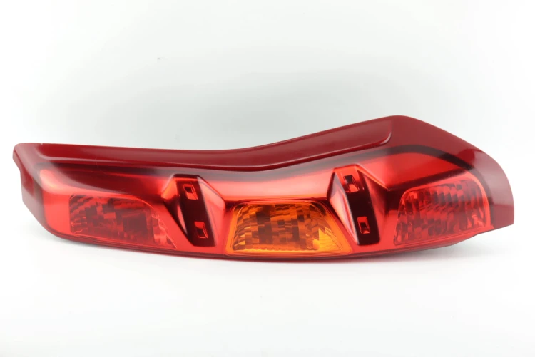 LAMPA PRAWY TYŁ NISSAN X-TRAIL T31 (2008-2013) 2.0 DCI