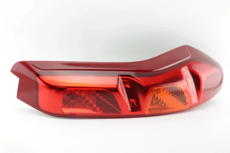 LAMPA PRAWY TYŁ NISSAN X-TRAIL T31 (2008-2013) 2.0 DCI